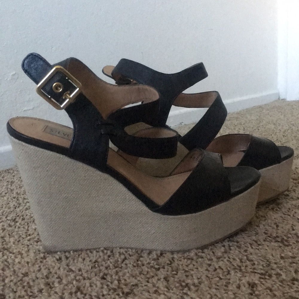 Black Steve Madden wedges
